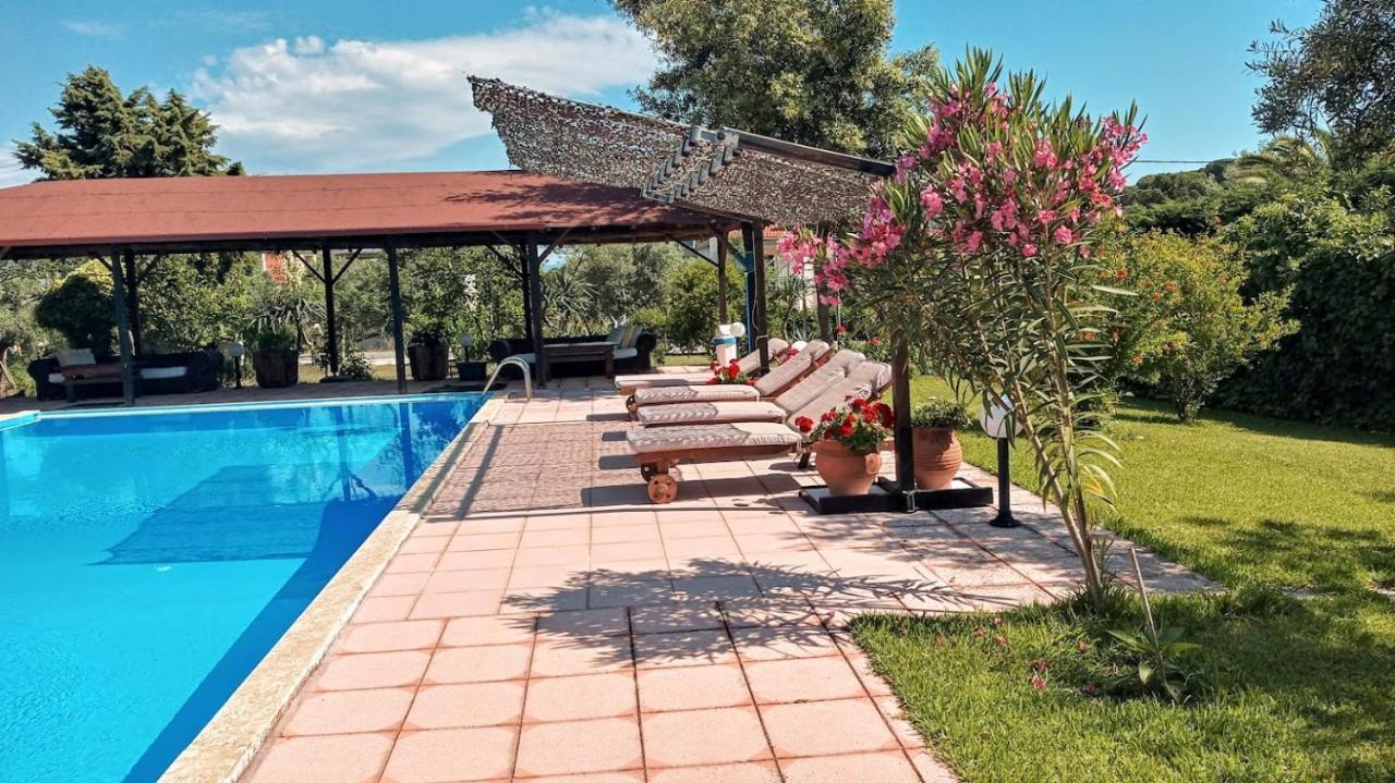 Kissos Apartments Vourvourou Buitenkant foto