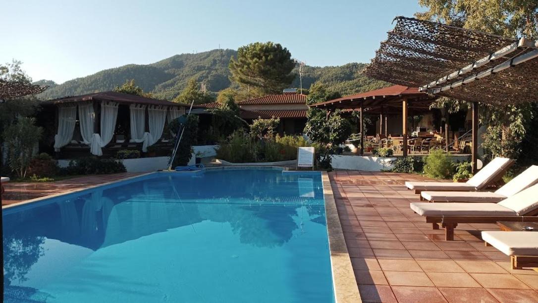 Kissos Apartments Vourvourou Buitenkant foto