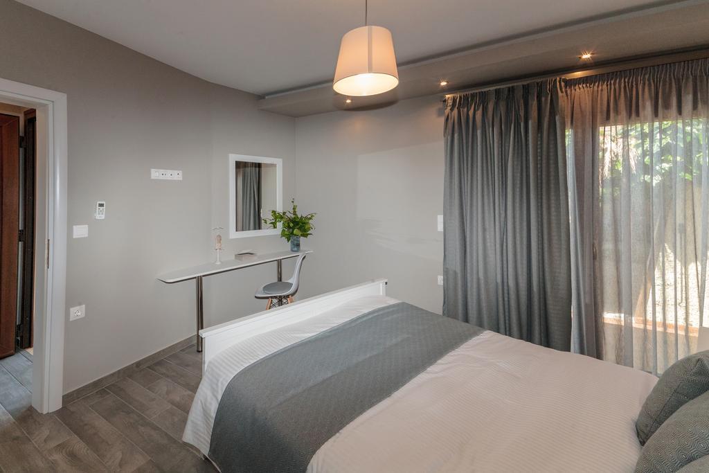 Kissos Apartments Vourvourou Buitenkant foto