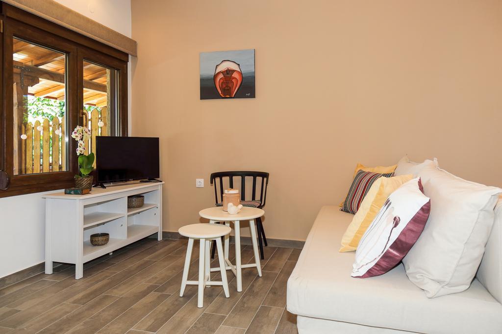 Kissos Apartments Vourvourou Buitenkant foto