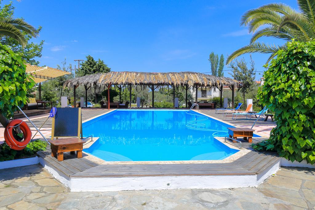 Kissos Apartments Vourvourou Buitenkant foto